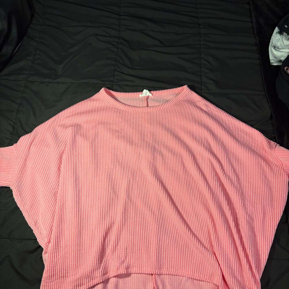 Andree By Unit Ribbed Striped Knit Top